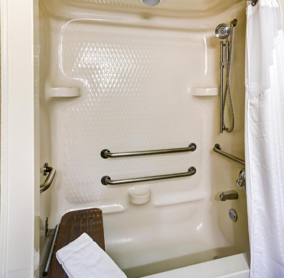 Holiday Inn Express Hotel & Suites Atlanta Buckhead By Ihg Εξωτερικό φωτογραφία
